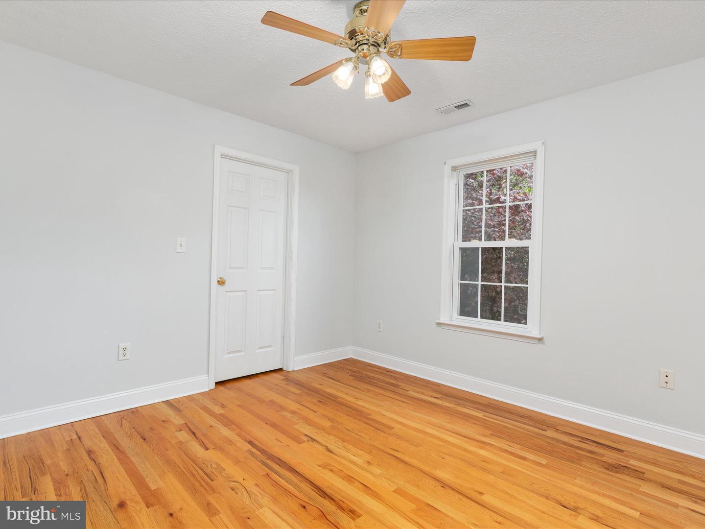 2411 WINDWOOD DR, WINCHESTER, Virginia 22601, 4 Bedrooms Bedrooms, ,3 BathroomsBathrooms,Residential,For sale,2411 WINDWOOD DR,VAWI2007724 MLS # VAWI2007724
