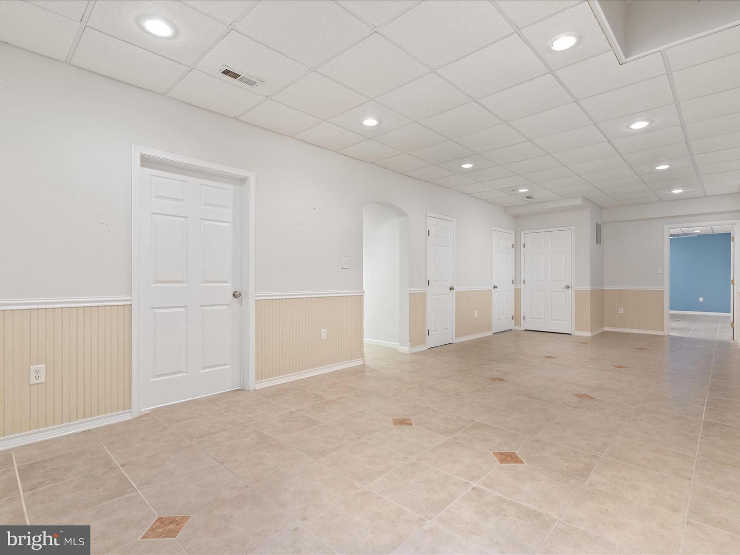 2411 WINDWOOD DR, WINCHESTER, Virginia 22601, 4 Bedrooms Bedrooms, ,3 BathroomsBathrooms,Residential,For sale,2411 WINDWOOD DR,VAWI2007724 MLS # VAWI2007724