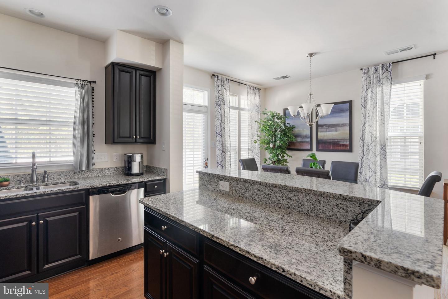8910 RINGVIEW DR, MECHANICSVILLE, Virginia 23116, 3 Bedrooms Bedrooms, ,2 BathroomsBathrooms,Residential,For sale,8910 RINGVIEW DR,VAHA2000998 MLS # VAHA2000998