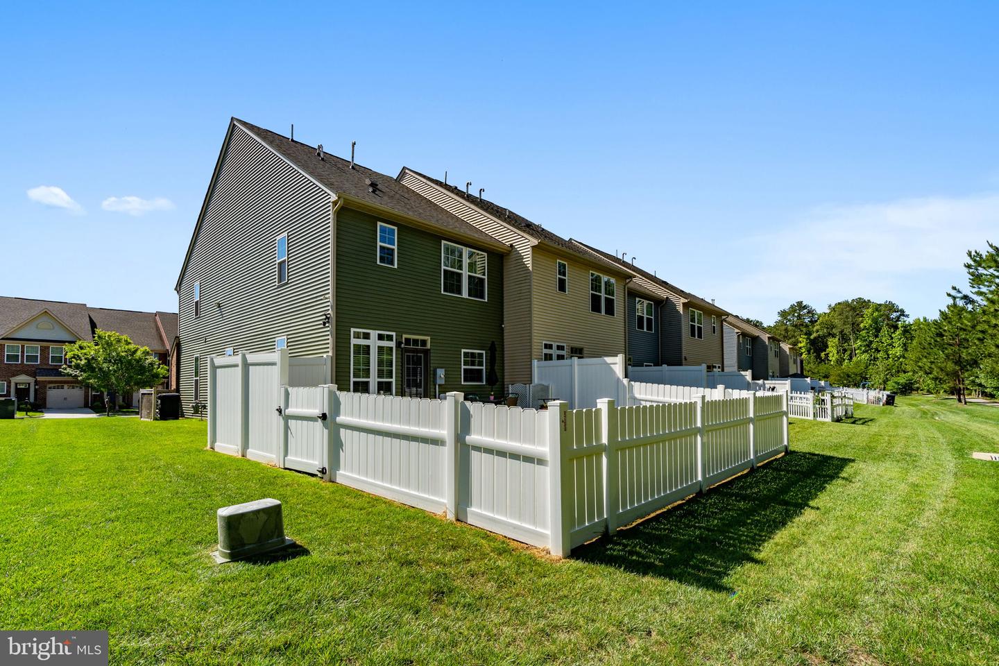 8910 RINGVIEW DR, MECHANICSVILLE, Virginia 23116, 3 Bedrooms Bedrooms, ,2 BathroomsBathrooms,Residential,For sale,8910 RINGVIEW DR,VAHA2000998 MLS # VAHA2000998