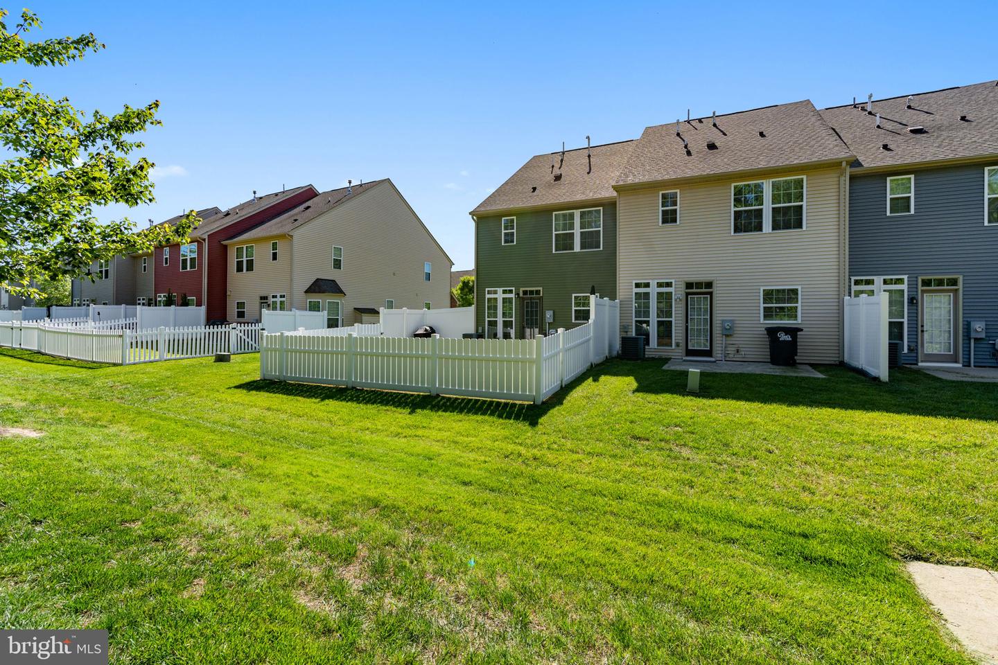 8910 RINGVIEW DR, MECHANICSVILLE, Virginia 23116, 3 Bedrooms Bedrooms, ,2 BathroomsBathrooms,Residential,For sale,8910 RINGVIEW DR,VAHA2000998 MLS # VAHA2000998