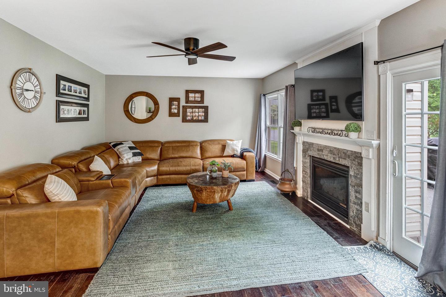 10101 WESTOVER CT, FREDERICKSBURG, Virginia 22408, 5 Bedrooms Bedrooms, ,3 BathroomsBathrooms,Residential,For sale,10101 WESTOVER CT,VASP2033264 MLS # VASP2033264
