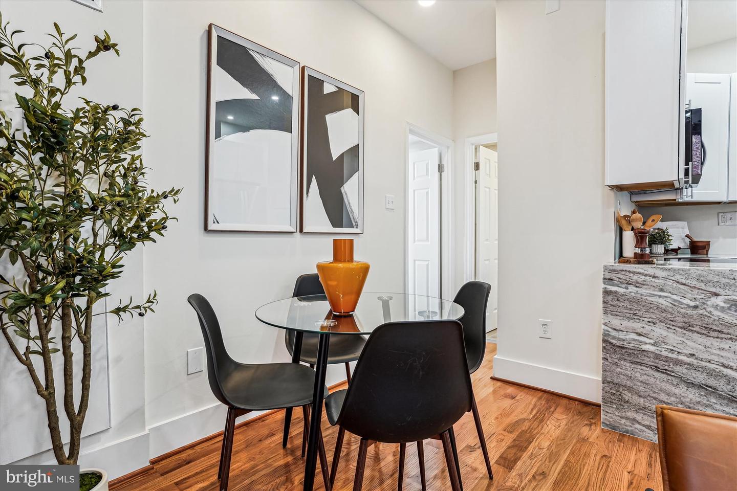 1615 NW Q ST NW #1012, WASHINGTON, District Of Columbia 20009, 1 Bedroom Bedrooms, ,1 BathroomBathrooms,Residential,For sale,1615 NW Q ST NW #1012,DCDC2201536 MLS # DCDC2201536