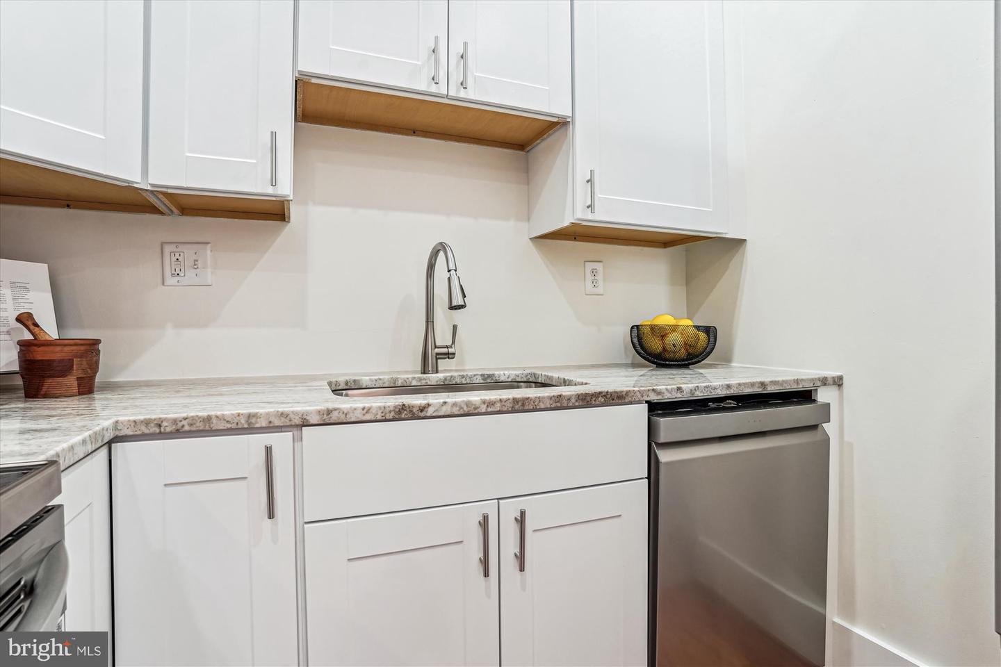 1615 NW Q ST NW #1012, WASHINGTON, District Of Columbia 20009, 1 Bedroom Bedrooms, ,1 BathroomBathrooms,Residential,For sale,1615 NW Q ST NW #1012,DCDC2201536 MLS # DCDC2201536