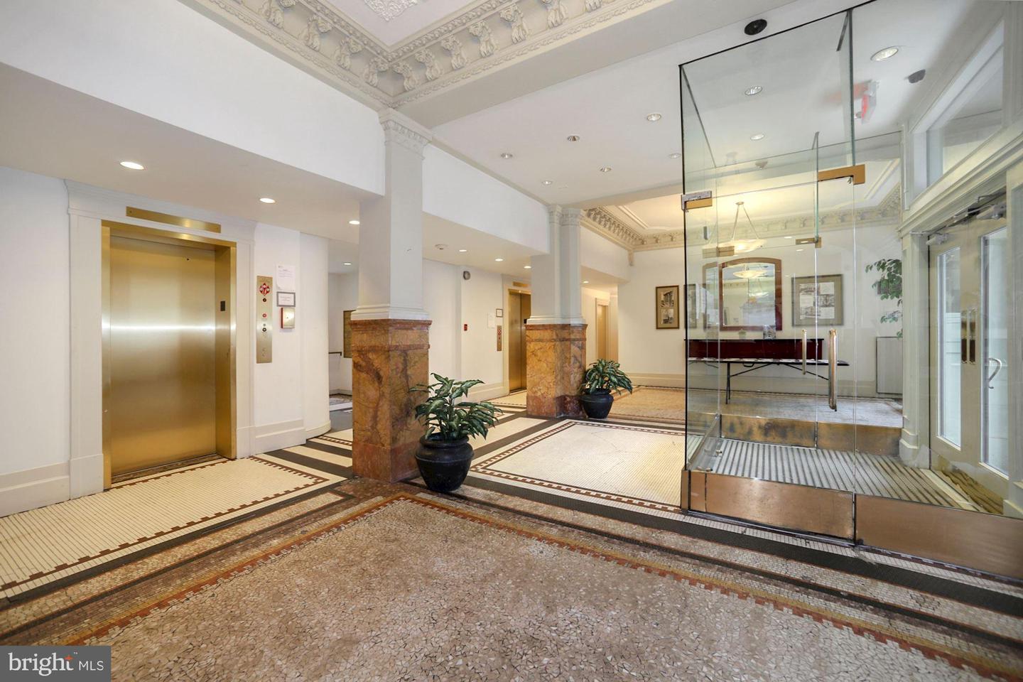 1615 NW Q ST NW #1012, WASHINGTON, District Of Columbia 20009, 1 Bedroom Bedrooms, ,1 BathroomBathrooms,Residential,For sale,1615 NW Q ST NW #1012,DCDC2201536 MLS # DCDC2201536