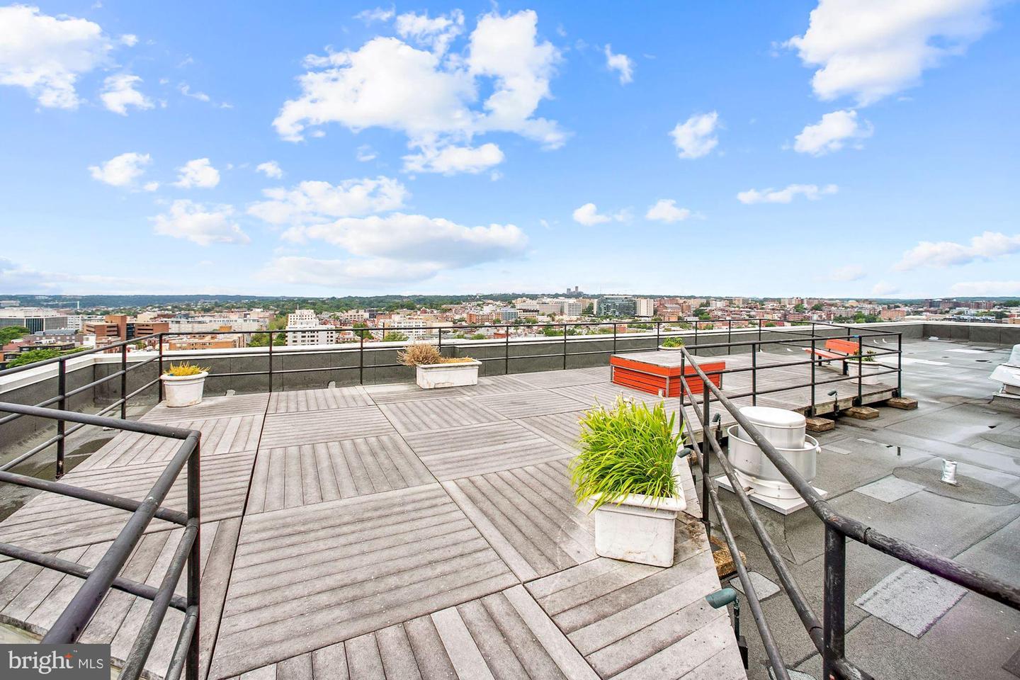 1615 NW Q ST NW #1012, WASHINGTON, District Of Columbia 20009, 1 Bedroom Bedrooms, ,1 BathroomBathrooms,Residential,For sale,1615 NW Q ST NW #1012,DCDC2201536 MLS # DCDC2201536