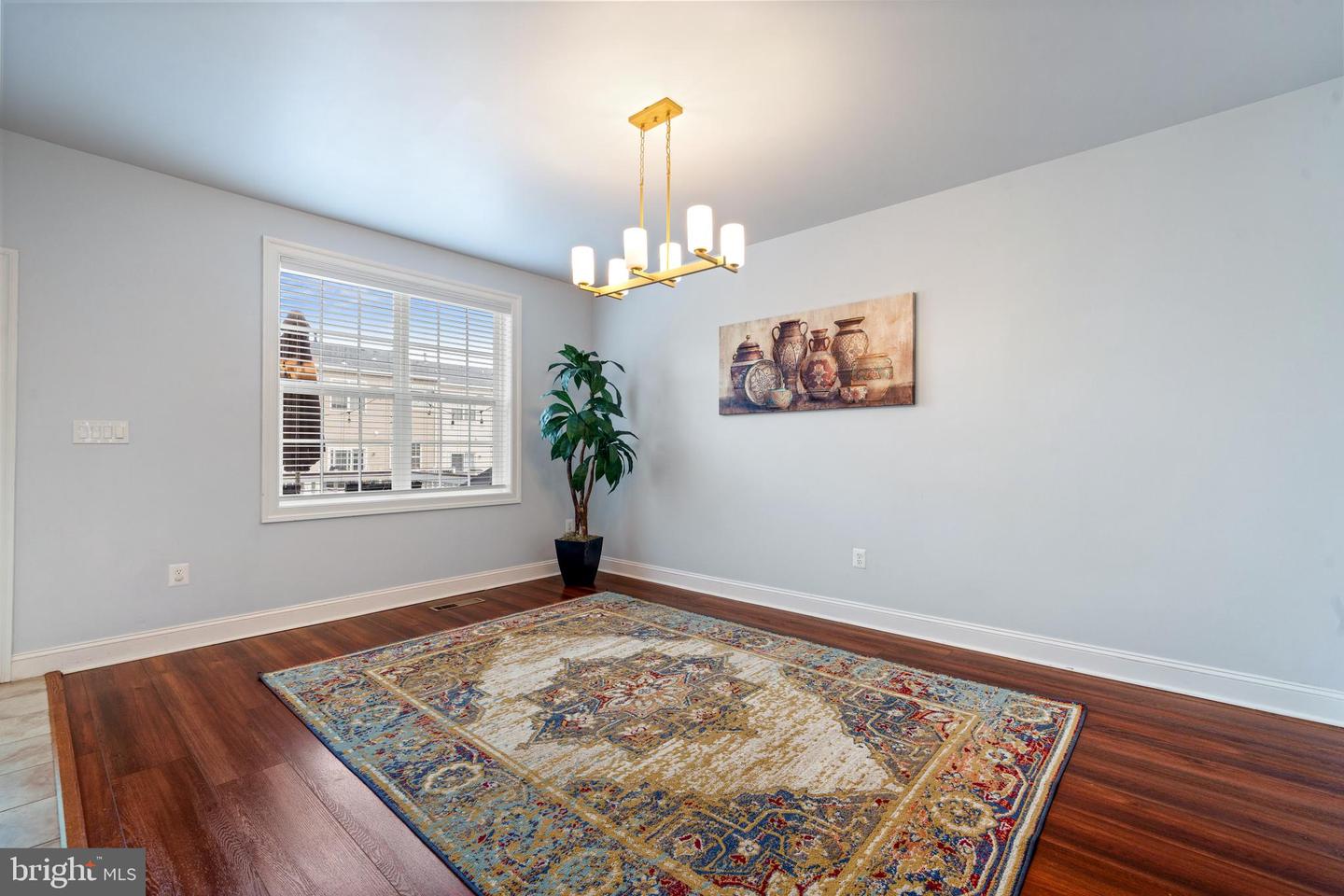 16016 GREYMILL MANOR DR, HAYMARKET, Virginia 20169, 3 Bedrooms Bedrooms, ,2 BathroomsBathrooms,Residential,For sale,16016 GREYMILL MANOR DR,VAPW2095128 MLS # VAPW2095128