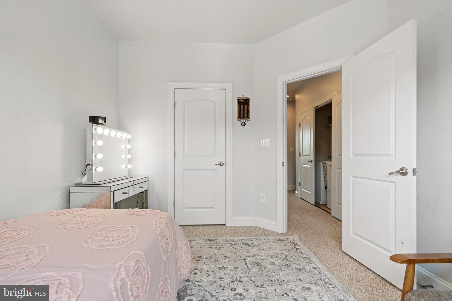 16016 GREYMILL MANOR DR, HAYMARKET, Virginia 20169, 3 Bedrooms Bedrooms, ,2 BathroomsBathrooms,Residential,For sale,16016 GREYMILL MANOR DR,VAPW2095128 MLS # VAPW2095128