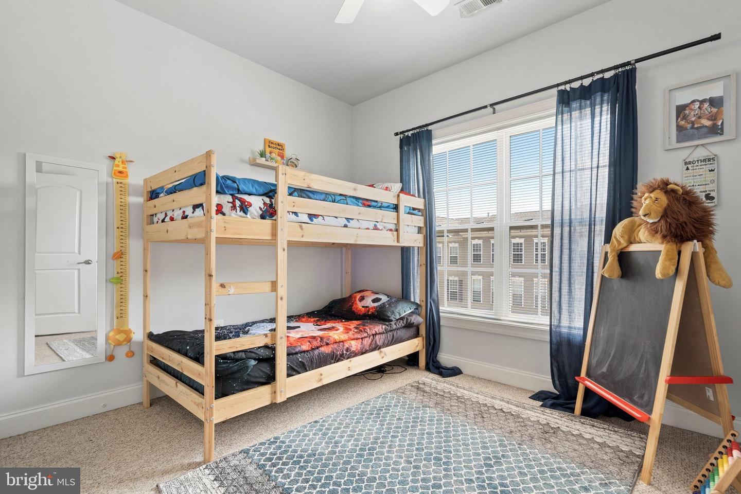 16016 GREYMILL MANOR DR, HAYMARKET, Virginia 20169, 3 Bedrooms Bedrooms, ,2 BathroomsBathrooms,Residential,For sale,16016 GREYMILL MANOR DR,VAPW2095128 MLS # VAPW2095128