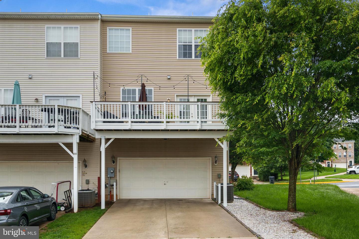16016 GREYMILL MANOR DR, HAYMARKET, Virginia 20169, 3 Bedrooms Bedrooms, ,2 BathroomsBathrooms,Residential,For sale,16016 GREYMILL MANOR DR,VAPW2095128 MLS # VAPW2095128