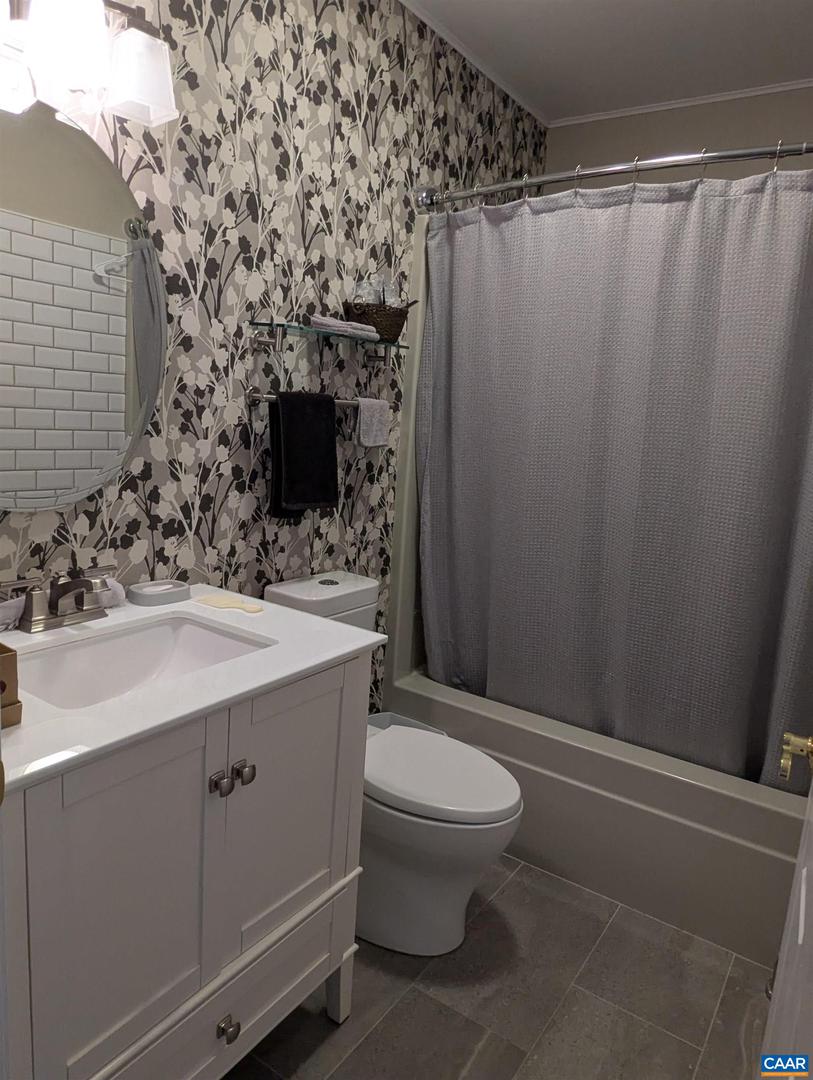 27 FAIRWAY DR, PALMYRA, Virginia 22963, 4 Bedrooms Bedrooms, ,3 BathroomsBathrooms,Residential,For sale,27 FAIRWAY DR,664720 MLS # 664720