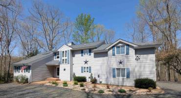 27 FAIRWAY DR, PALMYRA, Virginia 22963, 4 Bedrooms Bedrooms, ,3 BathroomsBathrooms,Residential,For sale,27 FAIRWAY DR,664720 MLS # 664720