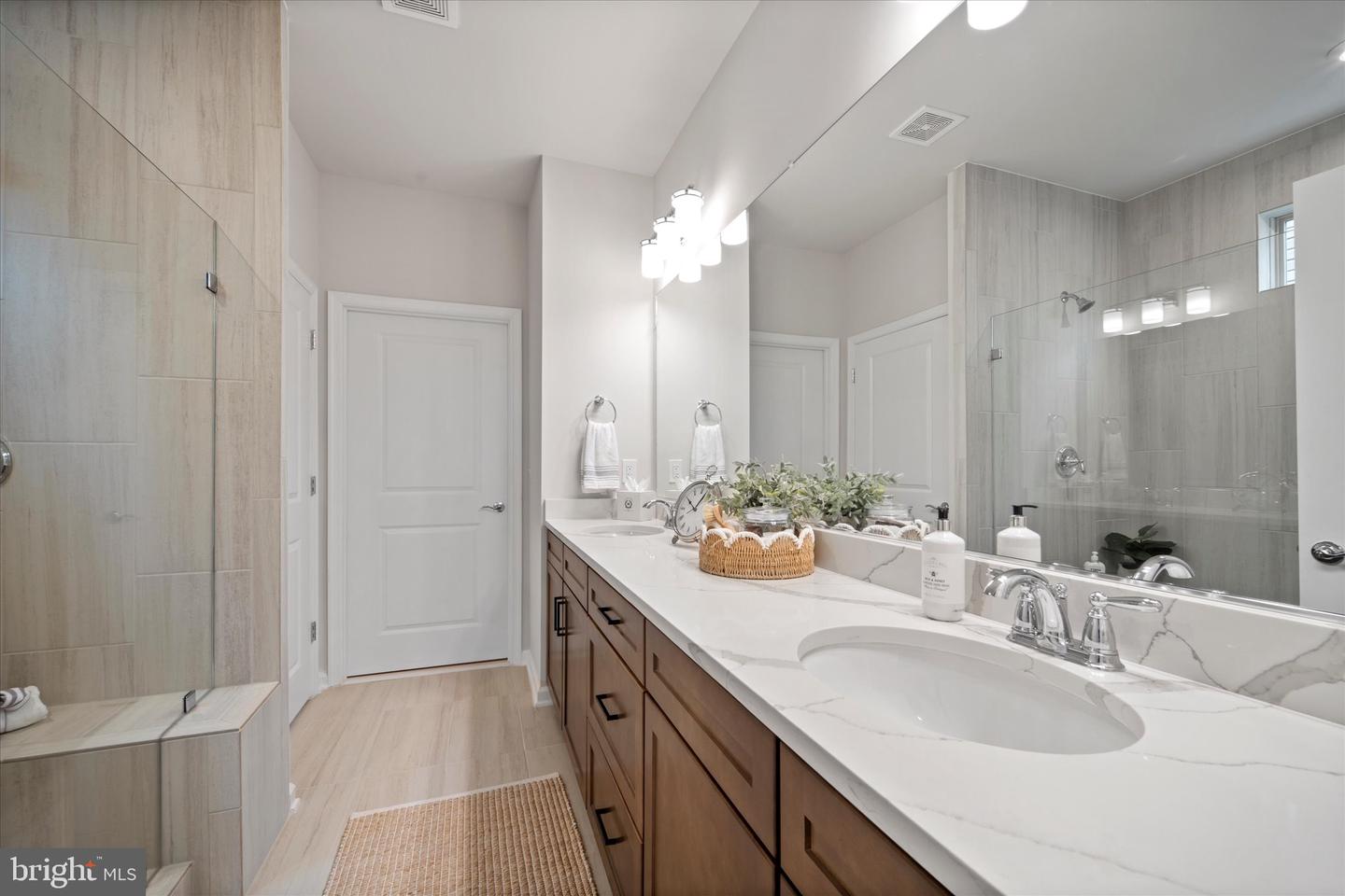 15741 GARDENIA RIDGE WAY, HAYMARKET, Virginia 20169, 3 Bedrooms Bedrooms, ,3 BathroomsBathrooms,Residential,For sale,15741 GARDENIA RIDGE WAY,VAPW2095142 MLS # VAPW2095142