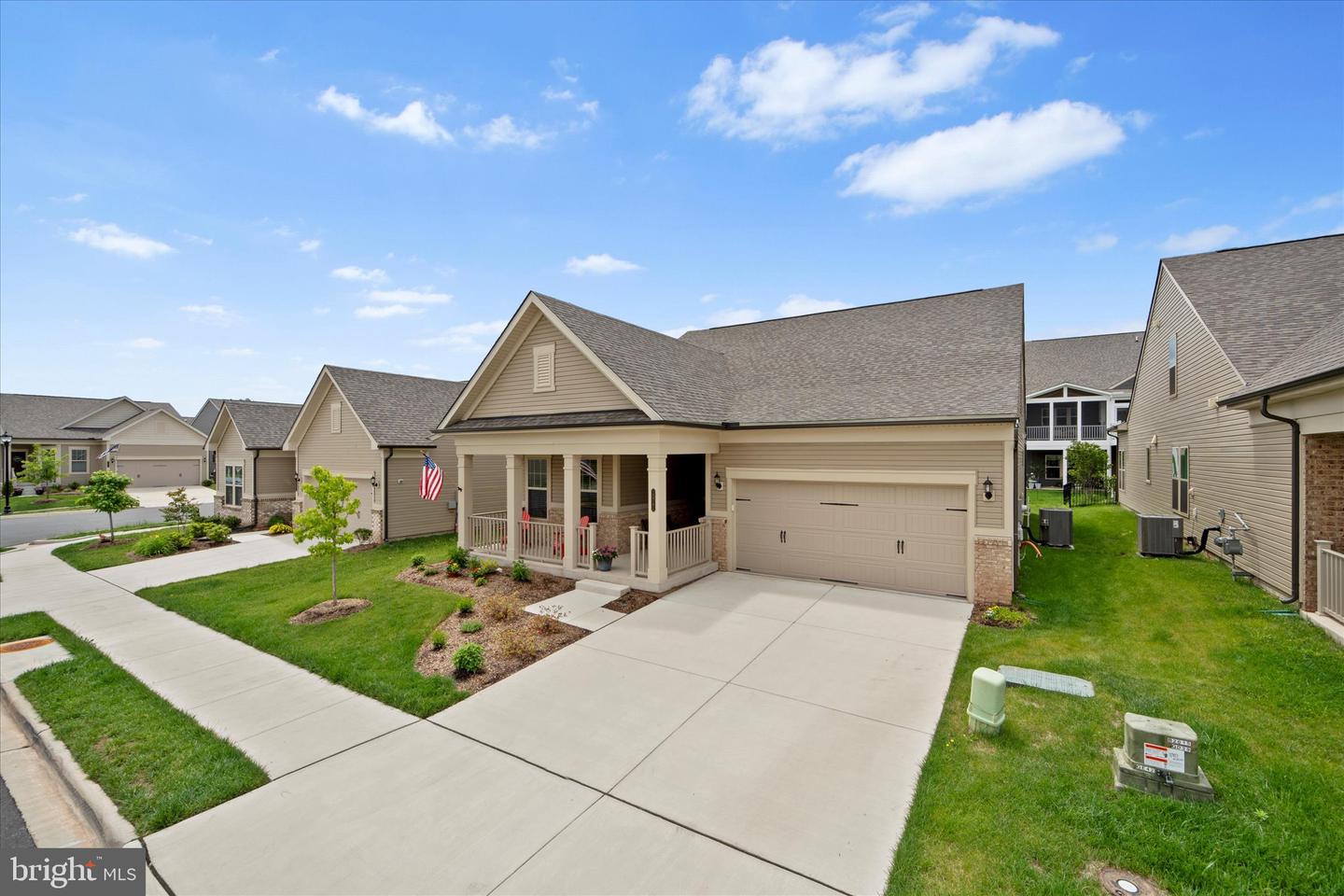 15741 GARDENIA RIDGE WAY, HAYMARKET, Virginia 20169, 3 Bedrooms Bedrooms, ,3 BathroomsBathrooms,Residential,For sale,15741 GARDENIA RIDGE WAY,VAPW2095142 MLS # VAPW2095142