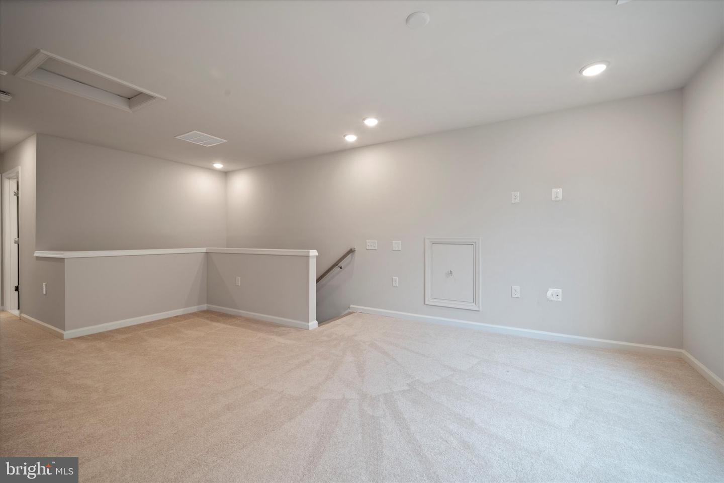 15741 GARDENIA RIDGE WAY, HAYMARKET, Virginia 20169, 3 Bedrooms Bedrooms, ,3 BathroomsBathrooms,Residential,For sale,15741 GARDENIA RIDGE WAY,VAPW2095142 MLS # VAPW2095142