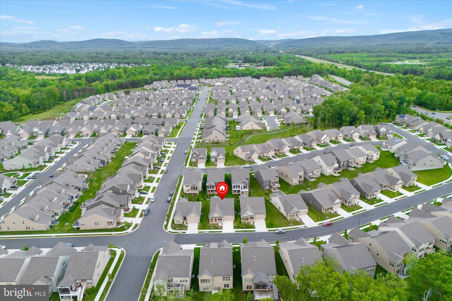 15741 GARDENIA RIDGE WAY, HAYMARKET, Virginia 20169, 3 Bedrooms Bedrooms, ,3 BathroomsBathrooms,Residential,For sale,15741 GARDENIA RIDGE WAY,VAPW2095142 MLS # VAPW2095142