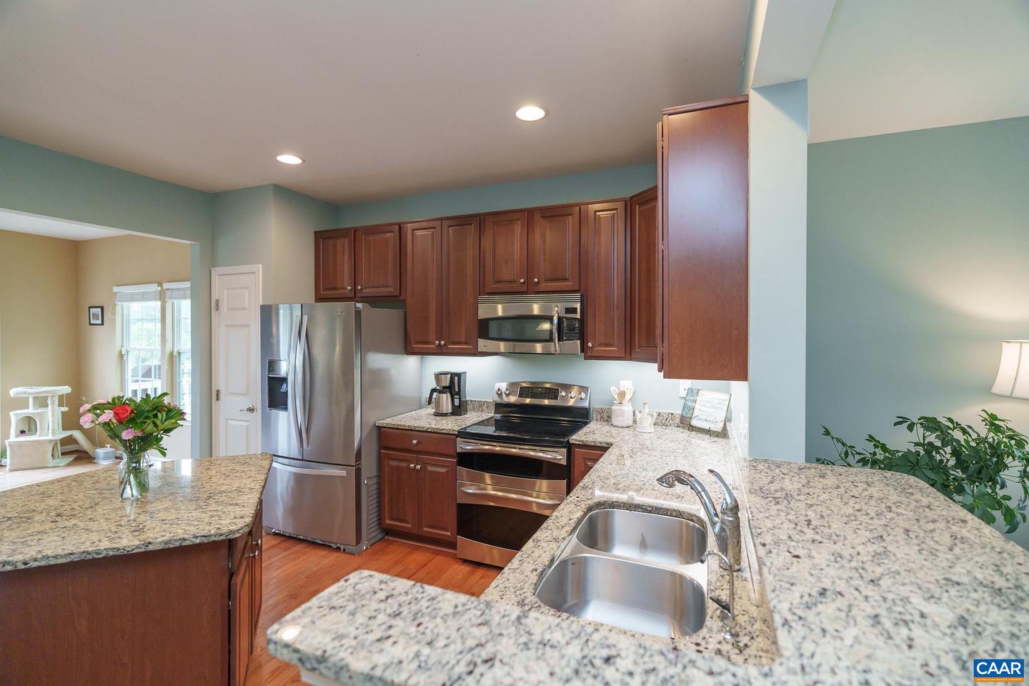 1984 ASHEVILLE DR, CHARLOTTESVILLE, Virginia 22911, 3 Bedrooms Bedrooms, ,2 BathroomsBathrooms,Residential,For sale,1984 ASHEVILLE DR,664737 MLS # 664737