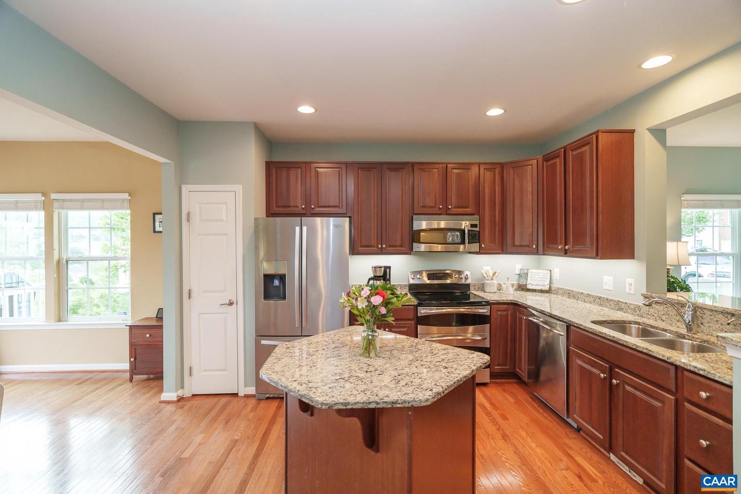 1984 ASHEVILLE DR, CHARLOTTESVILLE, Virginia 22911, 3 Bedrooms Bedrooms, ,2 BathroomsBathrooms,Residential,For sale,1984 ASHEVILLE DR,664737 MLS # 664737