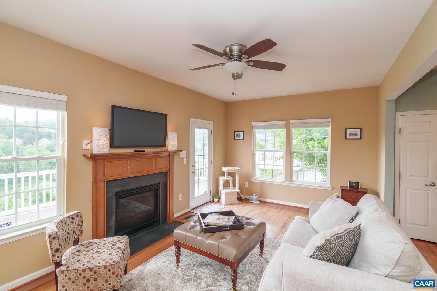 1984 ASHEVILLE DR, CHARLOTTESVILLE, Virginia 22911, 3 Bedrooms Bedrooms, ,2 BathroomsBathrooms,Residential,For sale,1984 ASHEVILLE DR,664737 MLS # 664737
