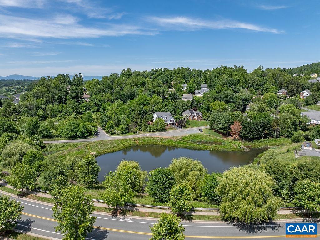 1984 ASHEVILLE DR, CHARLOTTESVILLE, Virginia 22911, 3 Bedrooms Bedrooms, ,2 BathroomsBathrooms,Residential,For sale,1984 ASHEVILLE DR,664737 MLS # 664737