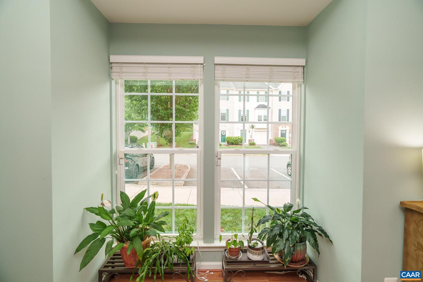 1984 ASHEVILLE DR, CHARLOTTESVILLE, Virginia 22911, 3 Bedrooms Bedrooms, ,2 BathroomsBathrooms,Residential,For sale,1984 ASHEVILLE DR,664737 MLS # 664737