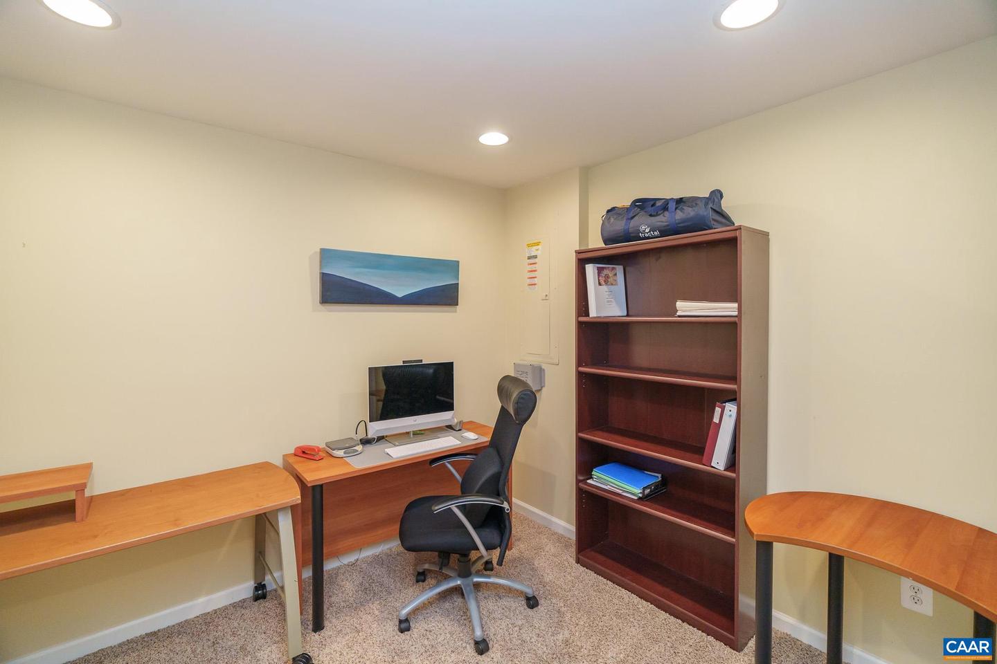 1984 ASHEVILLE DR, CHARLOTTESVILLE, Virginia 22911, 3 Bedrooms Bedrooms, ,2 BathroomsBathrooms,Residential,For sale,1984 ASHEVILLE DR,664737 MLS # 664737