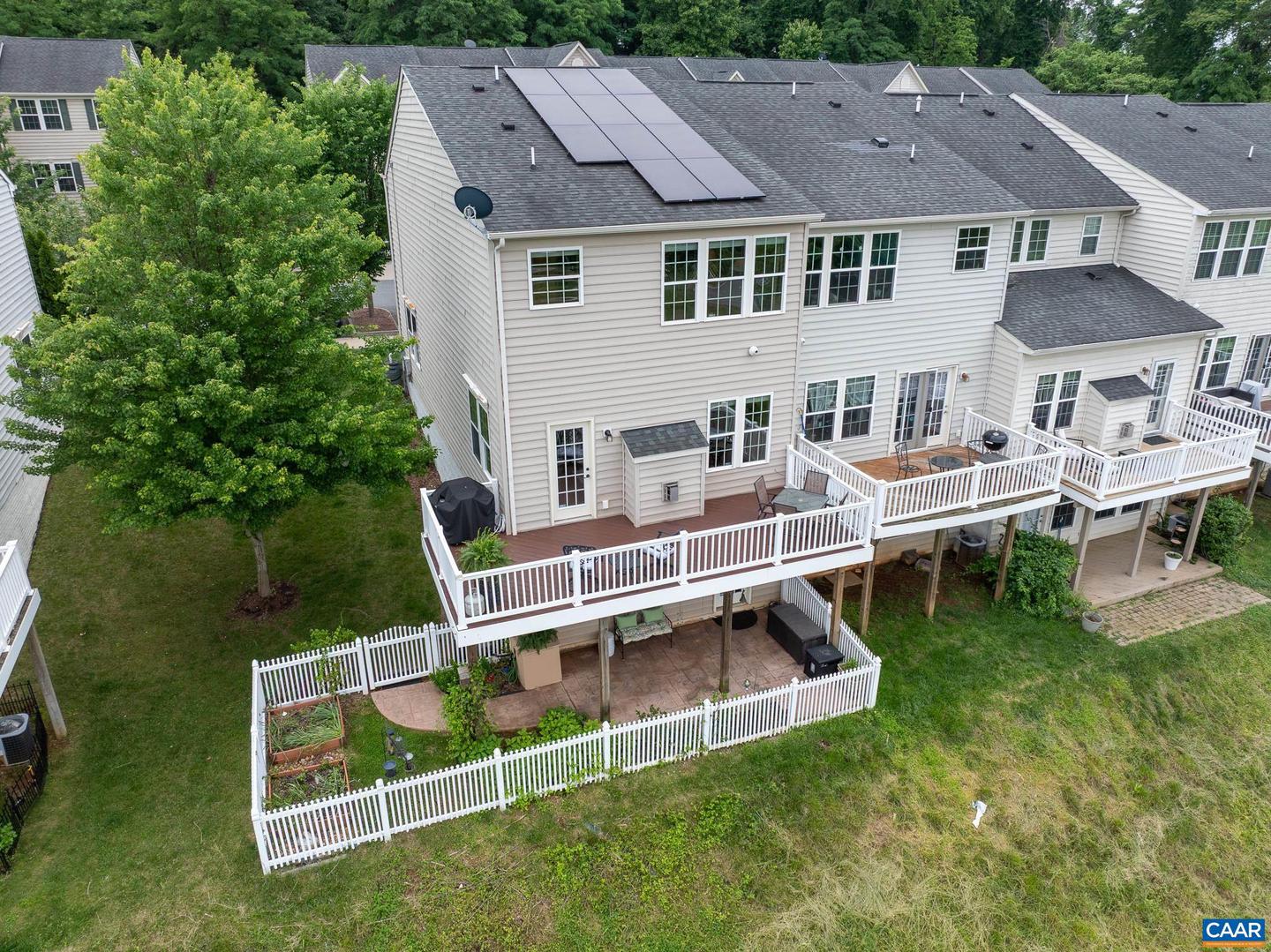1984 ASHEVILLE DR, CHARLOTTESVILLE, Virginia 22911, 3 Bedrooms Bedrooms, ,2 BathroomsBathrooms,Residential,For sale,1984 ASHEVILLE DR,664737 MLS # 664737