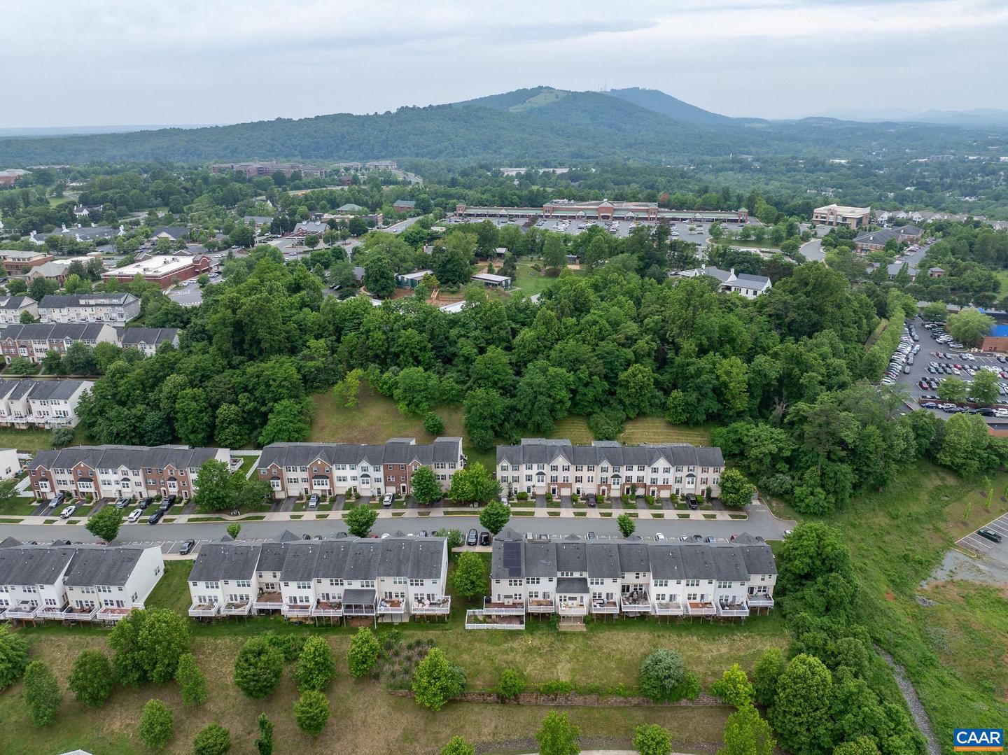 1984 ASHEVILLE DR, CHARLOTTESVILLE, Virginia 22911, 3 Bedrooms Bedrooms, ,2 BathroomsBathrooms,Residential,For sale,1984 ASHEVILLE DR,664737 MLS # 664737