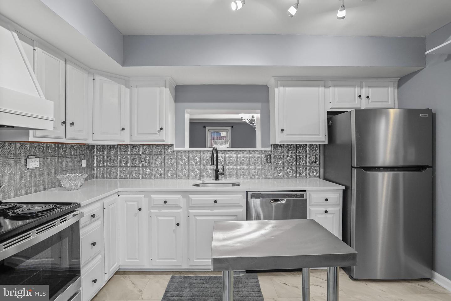 4906 MCFARLAND DR, FAIRFAX, Virginia 22032, 3 Bedrooms Bedrooms, ,2 BathroomsBathrooms,Residential,For sale,4906 MCFARLAND DR,VAFX2227750 MLS # VAFX2227750