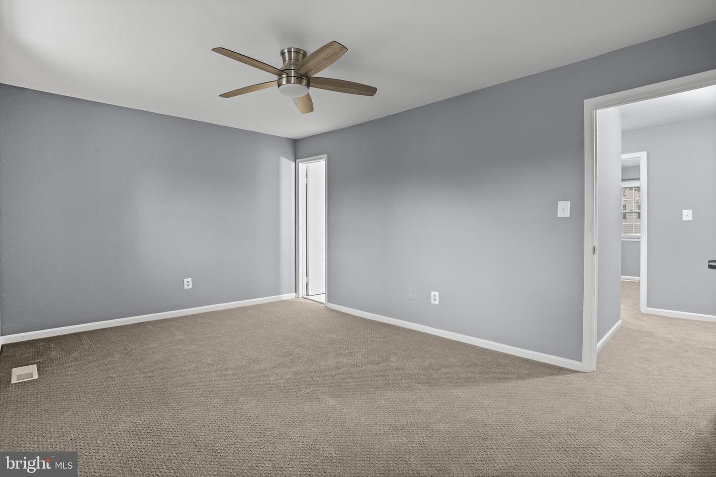 4906 MCFARLAND DR, FAIRFAX, Virginia 22032, 3 Bedrooms Bedrooms, ,2 BathroomsBathrooms,Residential,For sale,4906 MCFARLAND DR,VAFX2227750 MLS # VAFX2227750