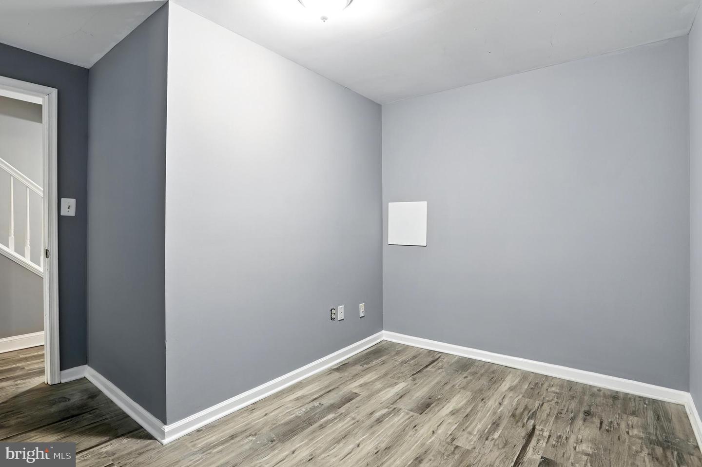 4906 MCFARLAND DR, FAIRFAX, Virginia 22032, 3 Bedrooms Bedrooms, ,2 BathroomsBathrooms,Residential,For sale,4906 MCFARLAND DR,VAFX2227750 MLS # VAFX2227750