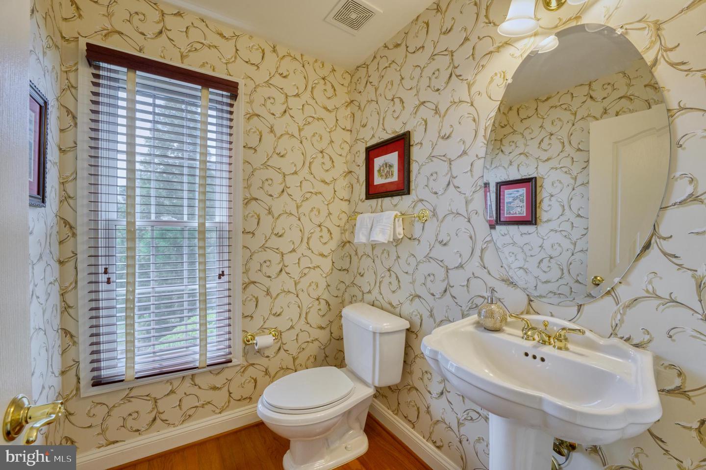 12812 ROSE GROVE DR, OAK HILL, Virginia 20171, 5 Bedrooms Bedrooms, ,4 BathroomsBathrooms,Residential,For sale,12812 ROSE GROVE DR,VAFX2228702 MLS # VAFX2228702