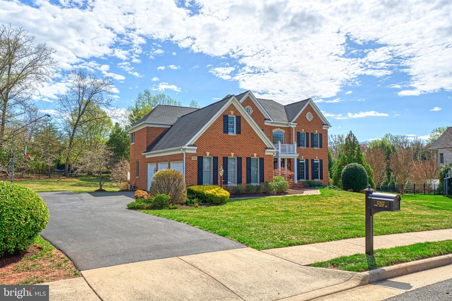 12812 ROSE GROVE DR, OAK HILL, Virginia 20171, 5 Bedrooms Bedrooms, ,4 BathroomsBathrooms,Residential,For sale,12812 ROSE GROVE DR,VAFX2228702 MLS # VAFX2228702