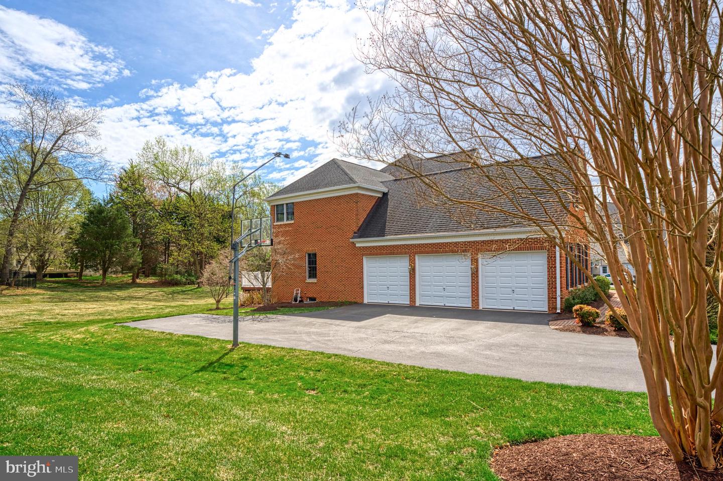 12812 ROSE GROVE DR, OAK HILL, Virginia 20171, 5 Bedrooms Bedrooms, ,4 BathroomsBathrooms,Residential,For sale,12812 ROSE GROVE DR,VAFX2228702 MLS # VAFX2228702