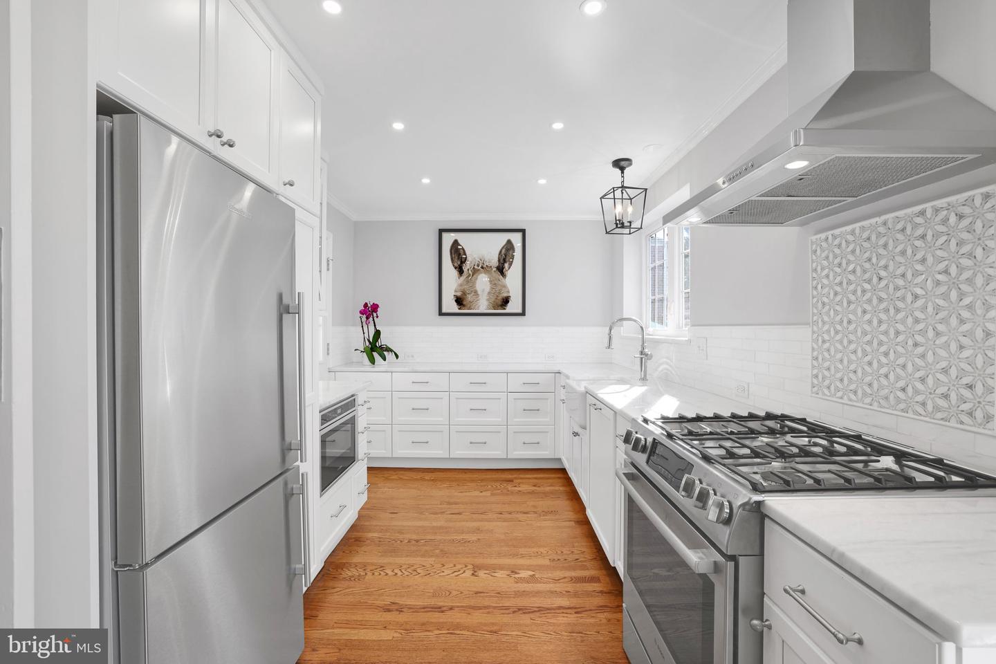 4022 WARREN ST NW, WASHINGTON, District Of Columbia 20016, 3 Bedrooms Bedrooms, ,3 BathroomsBathrooms,Residential,For sale,4022 WARREN ST NW,DCDC2191226 MLS # DCDC2191226
