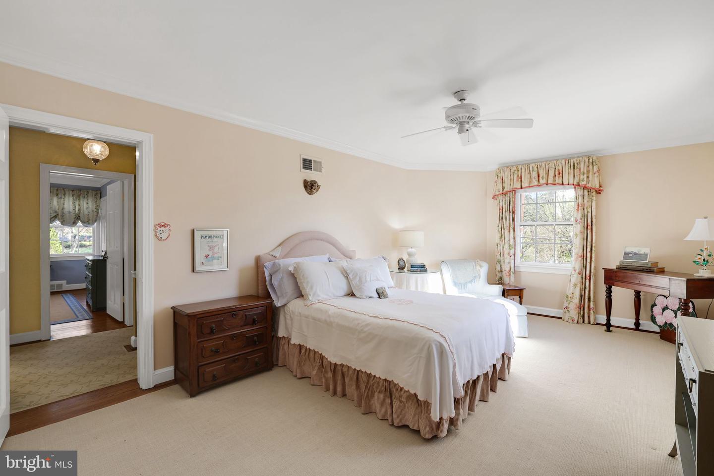 4022 WARREN ST NW, WASHINGTON, District Of Columbia 20016, 3 Bedrooms Bedrooms, ,3 BathroomsBathrooms,Residential,For sale,4022 WARREN ST NW,DCDC2191226 MLS # DCDC2191226