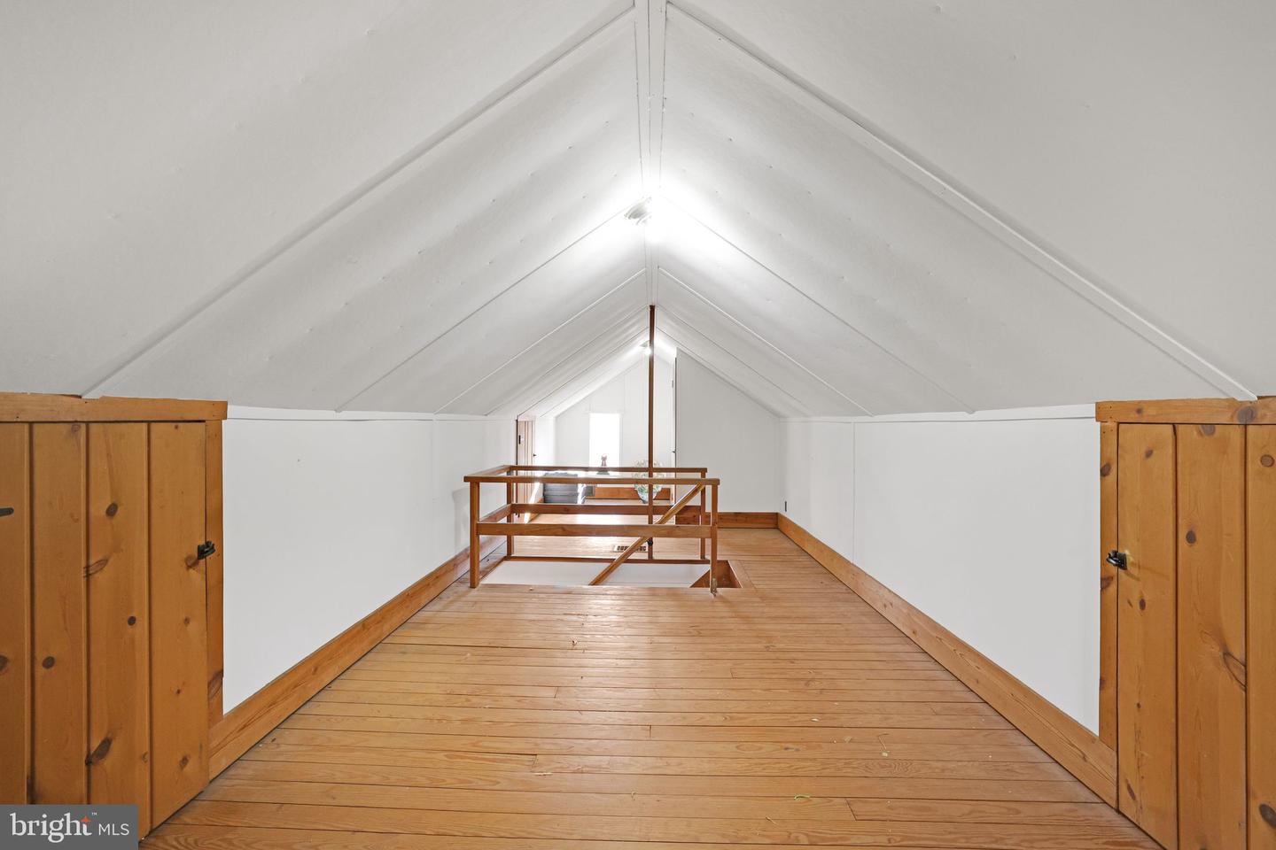 4022 WARREN ST NW, WASHINGTON, District Of Columbia 20016, 3 Bedrooms Bedrooms, ,3 BathroomsBathrooms,Residential,For sale,4022 WARREN ST NW,DCDC2191226 MLS # DCDC2191226
