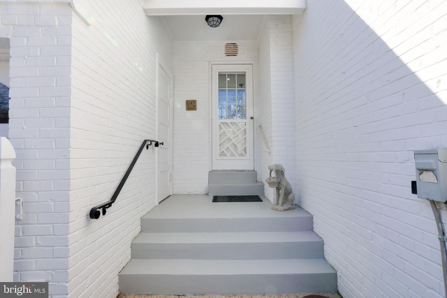 4022 WARREN ST NW, WASHINGTON, District Of Columbia 20016, 3 Bedrooms Bedrooms, ,3 BathroomsBathrooms,Residential,For sale,4022 WARREN ST NW,DCDC2191226 MLS # DCDC2191226