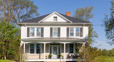 911 MARTINSBURG PIKE, WINCHESTER, Virginia 22601, 4 Bedrooms Bedrooms, ,2 BathroomsBathrooms,Residential,For sale,911 MARTINSBURG PIKE,VAFV2032926 MLS # VAFV2032926