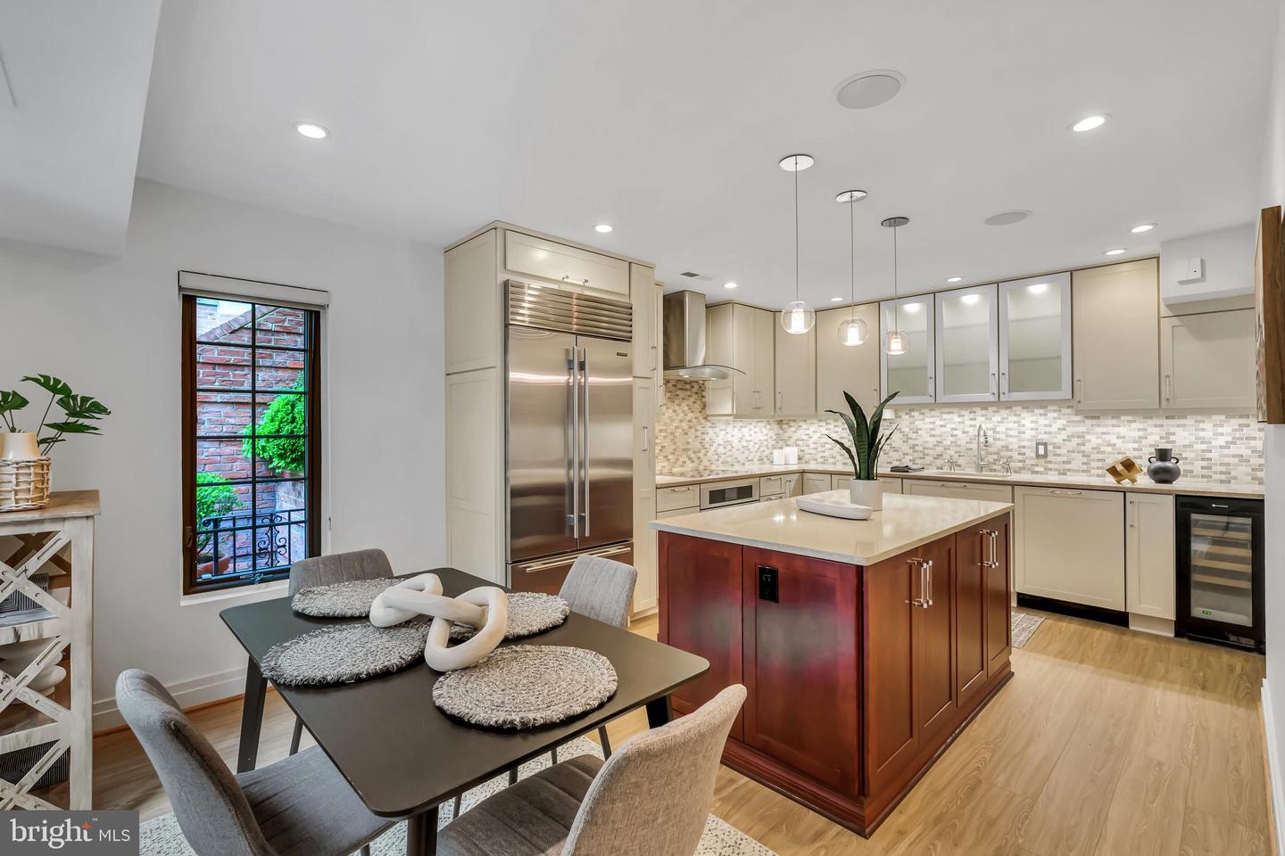 1823 BELMONT RD NW #A, WASHINGTON, District Of Columbia 20009, 2 Bedrooms Bedrooms, ,2 BathroomsBathrooms,Residential,For sale,1823 BELMONT RD NW #A,DCDC2191822 MLS # DCDC2191822