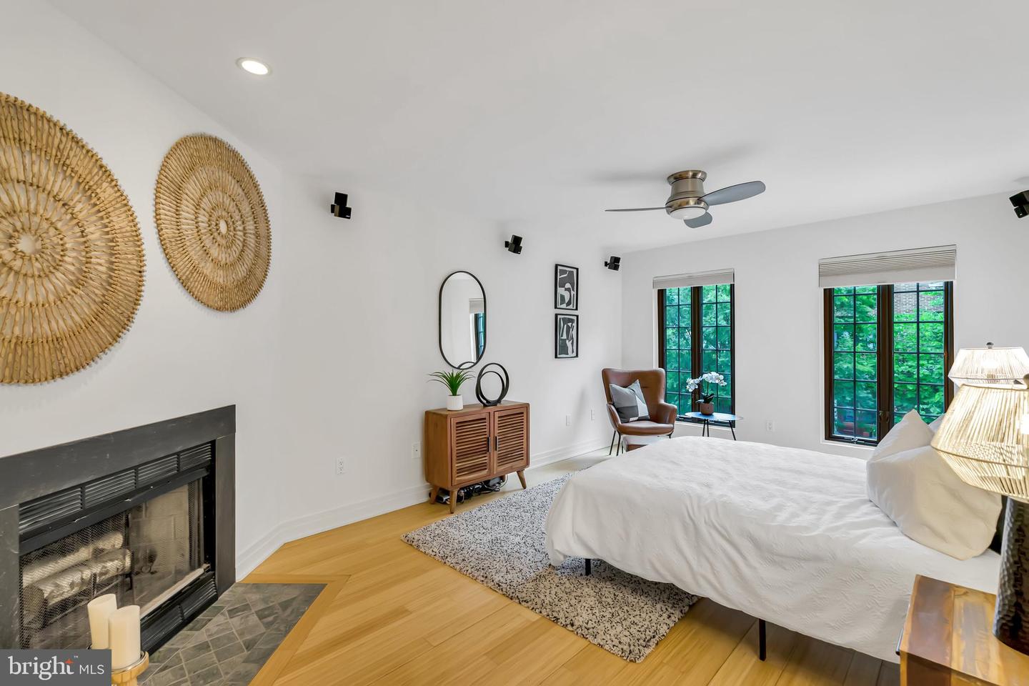 1823 BELMONT RD NW #A, WASHINGTON, District Of Columbia 20009, 2 Bedrooms Bedrooms, ,2 BathroomsBathrooms,Residential,For sale,1823 BELMONT RD NW #A,DCDC2191822 MLS # DCDC2191822