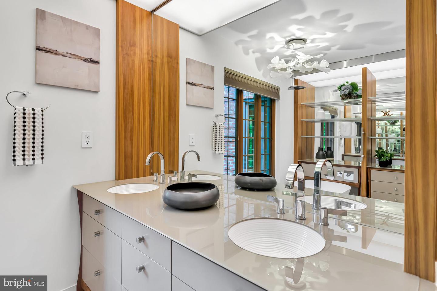 1823 BELMONT RD NW #A, WASHINGTON, District Of Columbia 20009, 2 Bedrooms Bedrooms, ,2 BathroomsBathrooms,Residential,For sale,1823 BELMONT RD NW #A,DCDC2191822 MLS # DCDC2191822