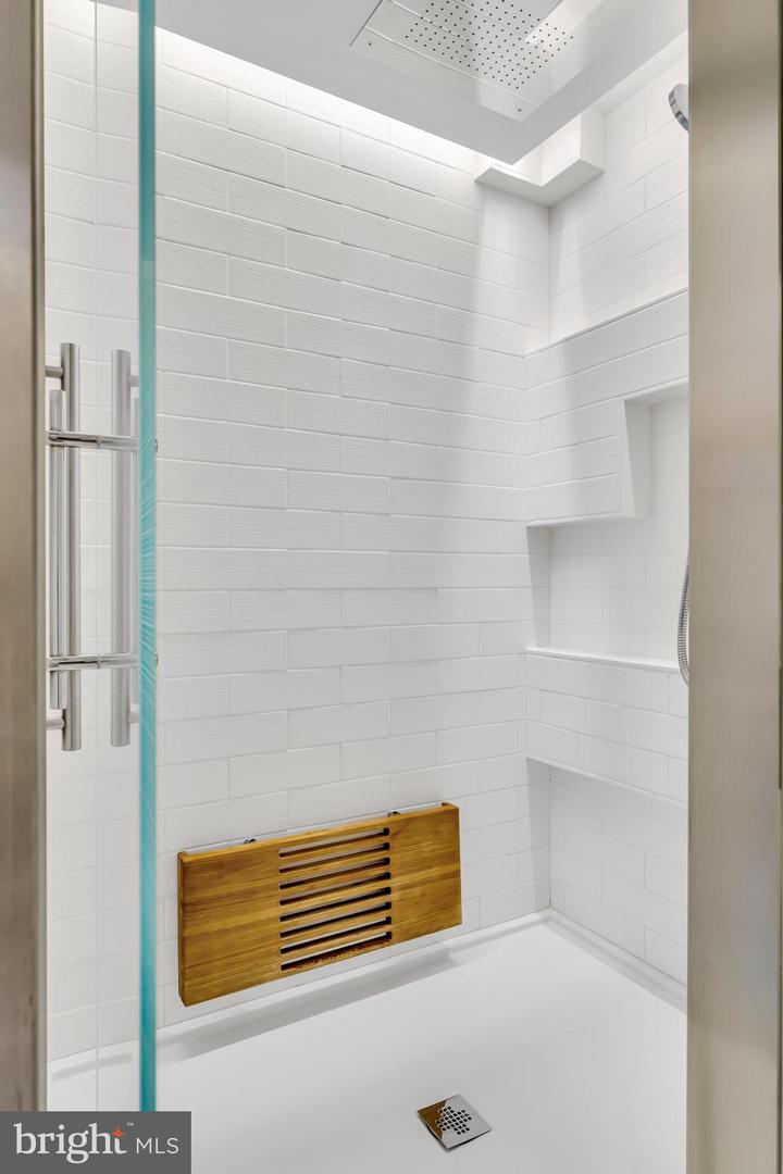1823 BELMONT RD NW #A, WASHINGTON, District Of Columbia 20009, 2 Bedrooms Bedrooms, ,2 BathroomsBathrooms,Residential,For sale,1823 BELMONT RD NW #A,DCDC2191822 MLS # DCDC2191822