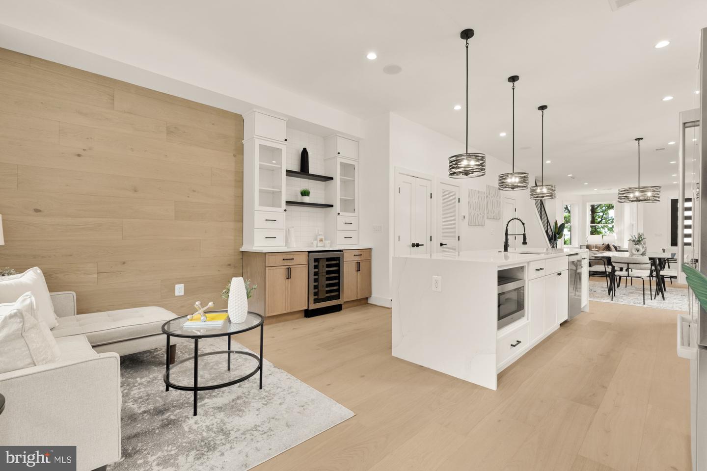 2035 NORTH CAPITOL ST NE, WASHINGTON, District Of Columbia 20002, 4 Bedrooms Bedrooms, ,3 BathroomsBathrooms,Residential,For sale,2035 NORTH CAPITOL ST NE,DCDC2192014 MLS # DCDC2192014