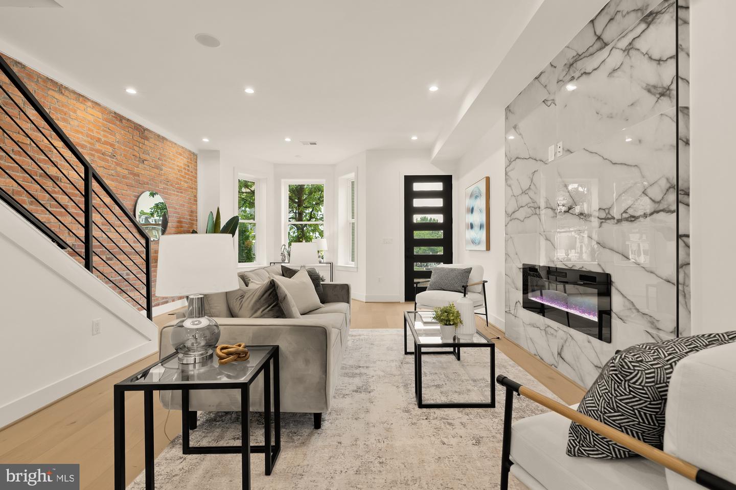 2035 NORTH CAPITOL ST NE, WASHINGTON, District Of Columbia 20002, 4 Bedrooms Bedrooms, ,3 BathroomsBathrooms,Residential,For sale,2035 NORTH CAPITOL ST NE,DCDC2192014 MLS # DCDC2192014