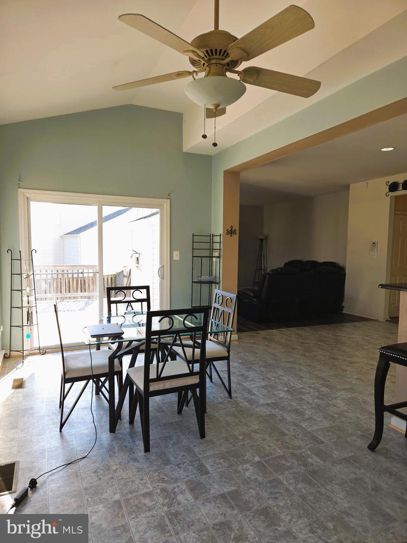 17661 AVENEL LN, DUMFRIES, Virginia 22026, 5 Bedrooms Bedrooms, ,3 BathroomsBathrooms,Residential,For sale,17661 AVENEL LN,VAPW2090534 MLS # VAPW2090534
