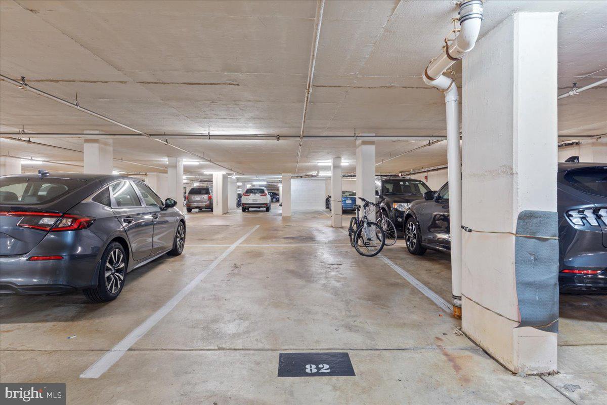 2100 LANGSTON BLVD #431, ARLINGTON, Virginia 22201, 4 Rooms Rooms,1 BathroomBathrooms,Residential,For sale,2100 LANGSTON BLVD #431,VAAR2055394 MLS # VAAR2055394