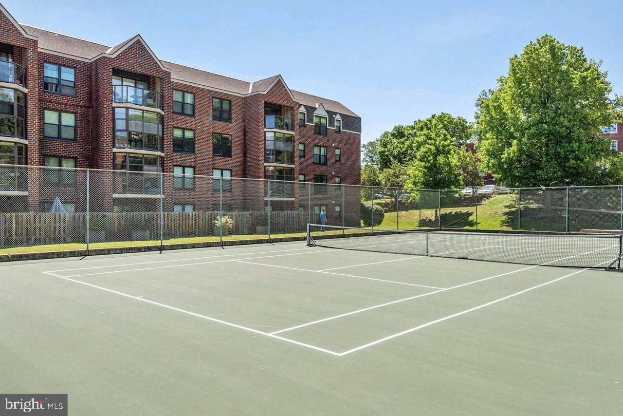 2100 LANGSTON BLVD #431, ARLINGTON, Virginia 22201, 4 Rooms Rooms,1 BathroomBathrooms,Residential,For sale,2100 LANGSTON BLVD #431,VAAR2055394 MLS # VAAR2055394