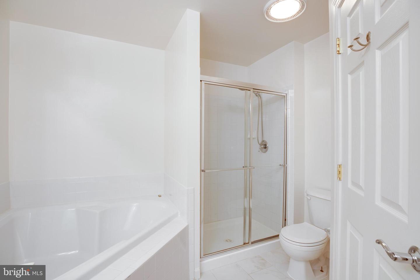 8114 RAINWATER CIR, MANASSAS, Virginia 20111, 3 Bedrooms Bedrooms, ,2 BathroomsBathrooms,Residential,For sale,8114 RAINWATER CIR,VAPW2091672 MLS # VAPW2091672