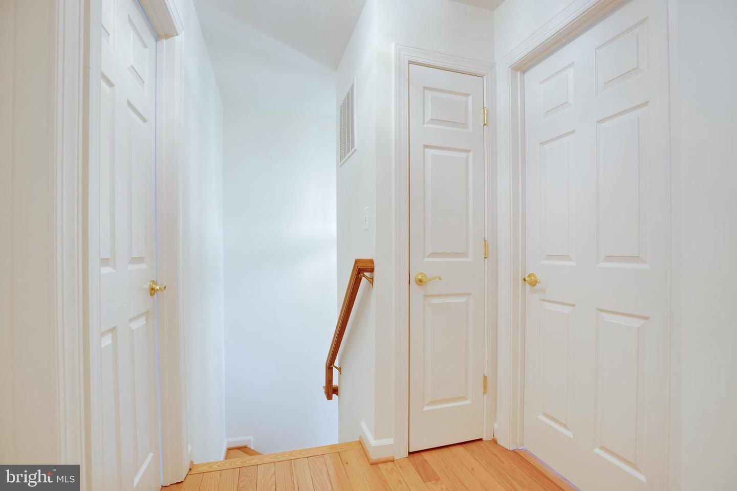 8114 RAINWATER CIR, MANASSAS, Virginia 20111, 3 Bedrooms Bedrooms, ,2 BathroomsBathrooms,Residential,For sale,8114 RAINWATER CIR,VAPW2091672 MLS # VAPW2091672